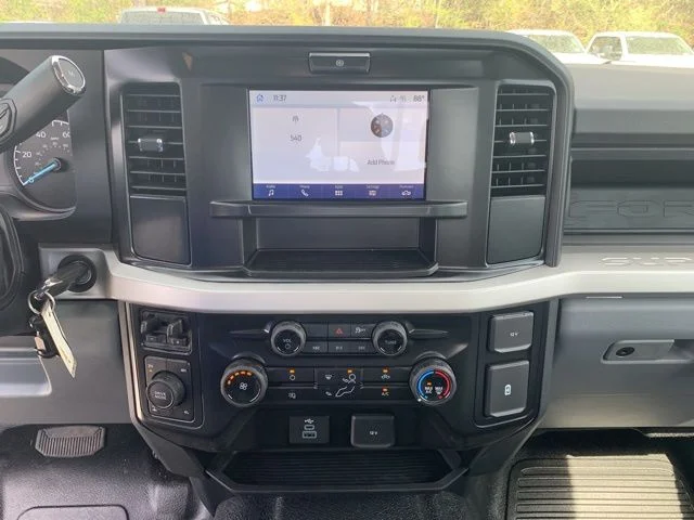 New 2026 White Ford F-250® XL image 30