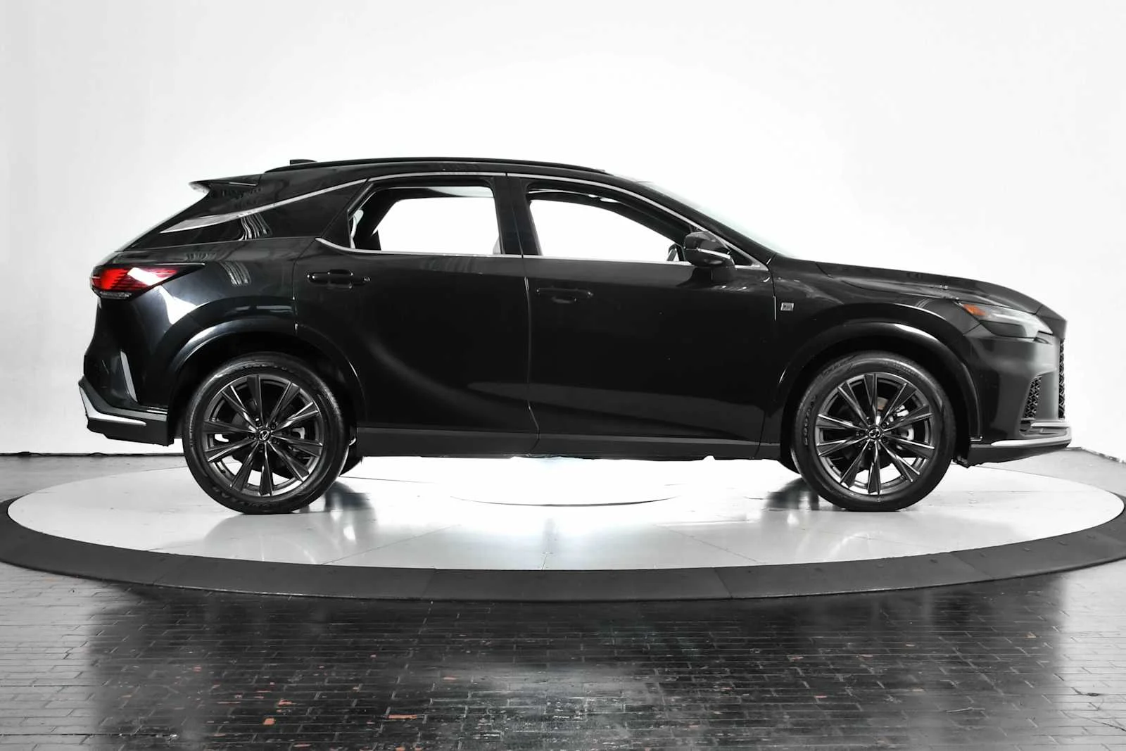 Certified Used 2025 CAVIAR Lexus F SPORT Design image 8