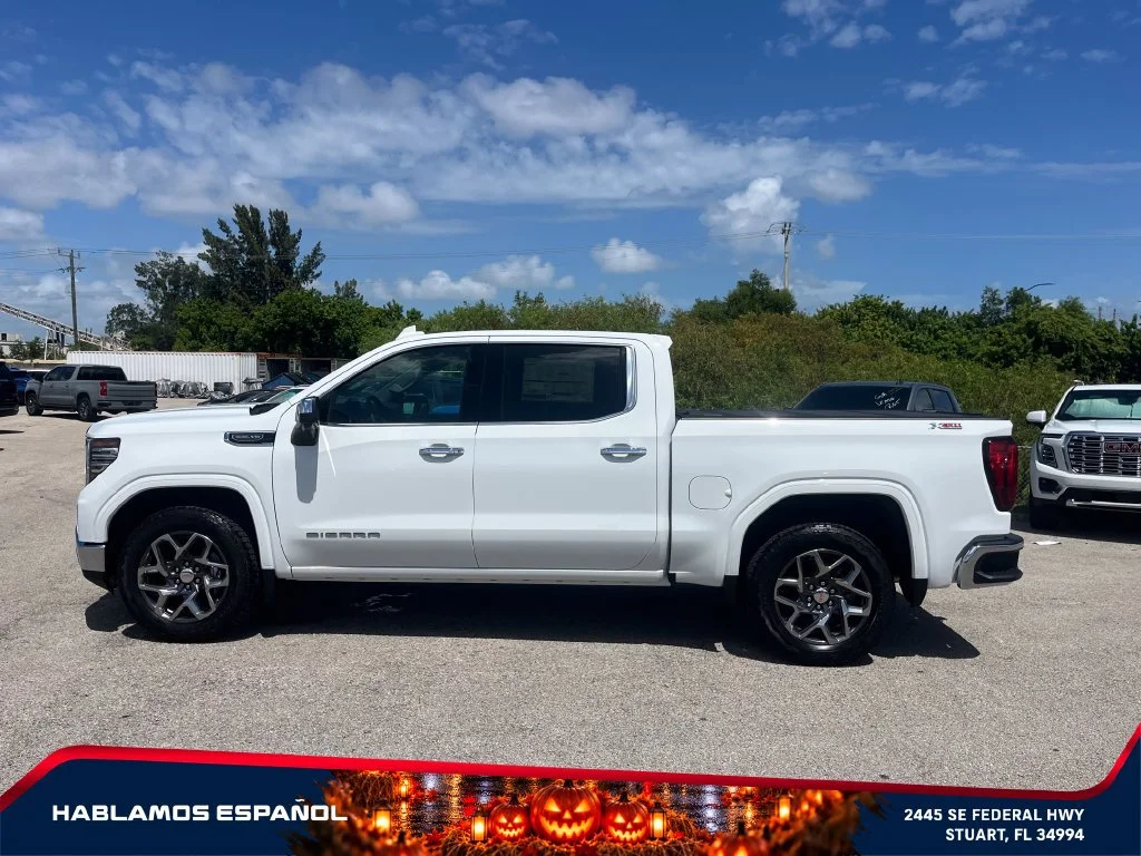 New 2026 Summit White GMC SLT image 4