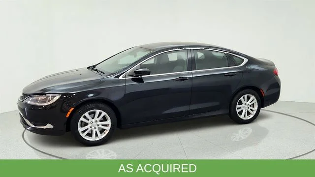 Used 2015 Black Chrysler Limited image 6