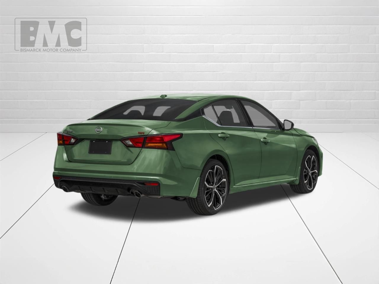 New 2026 Green Nissan 2.5 SR image 2