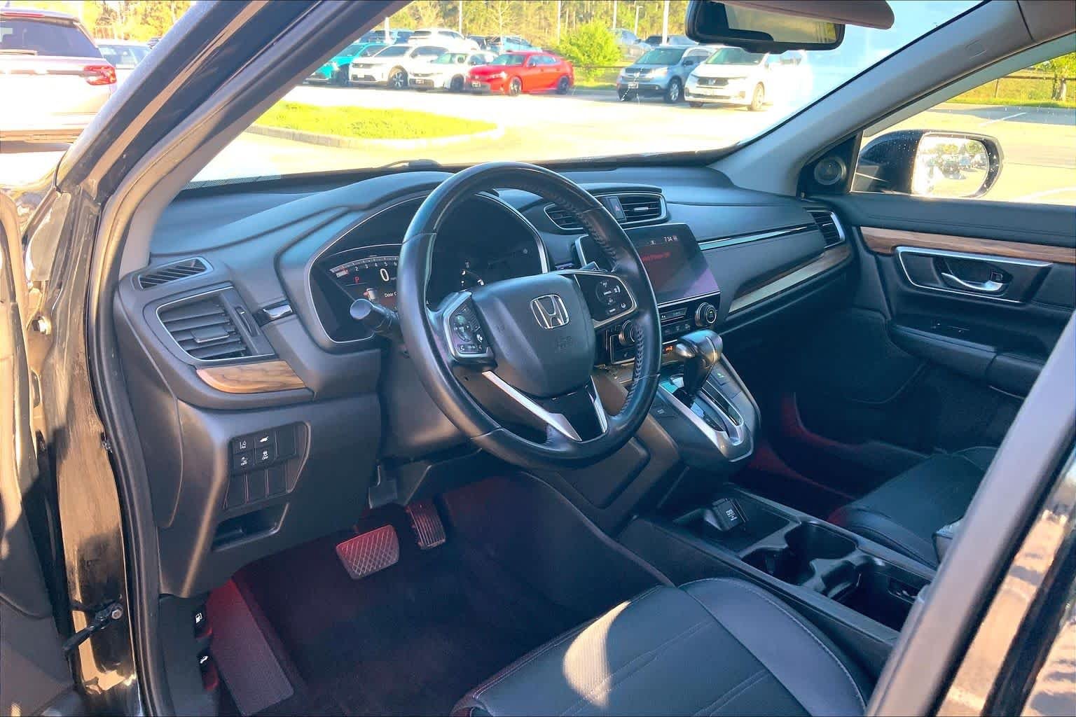 Used 2018 Crystal Black Pearl Honda EX-L image 17