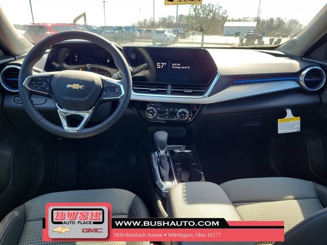 2026 Chevrolet Trax LT - Photo 9