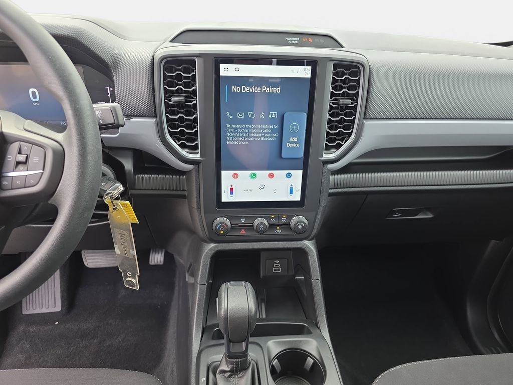 Used 2025 Beige Ford XL image 20