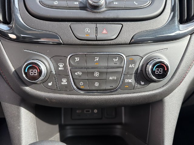 Used 2024 Summit White Chevrolet RS image 27