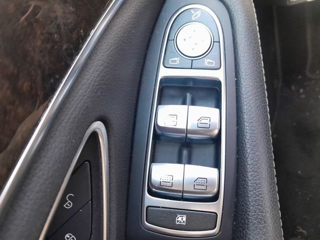 Used 2015 Black Mercedes-Benz S 550 image 9