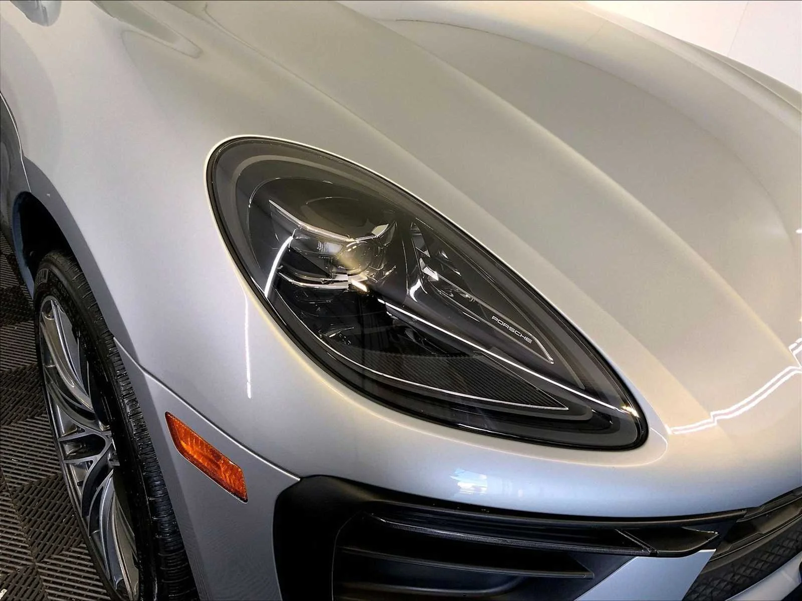 Used 2026 Dolomite Silver Metallic Porsche  image 13