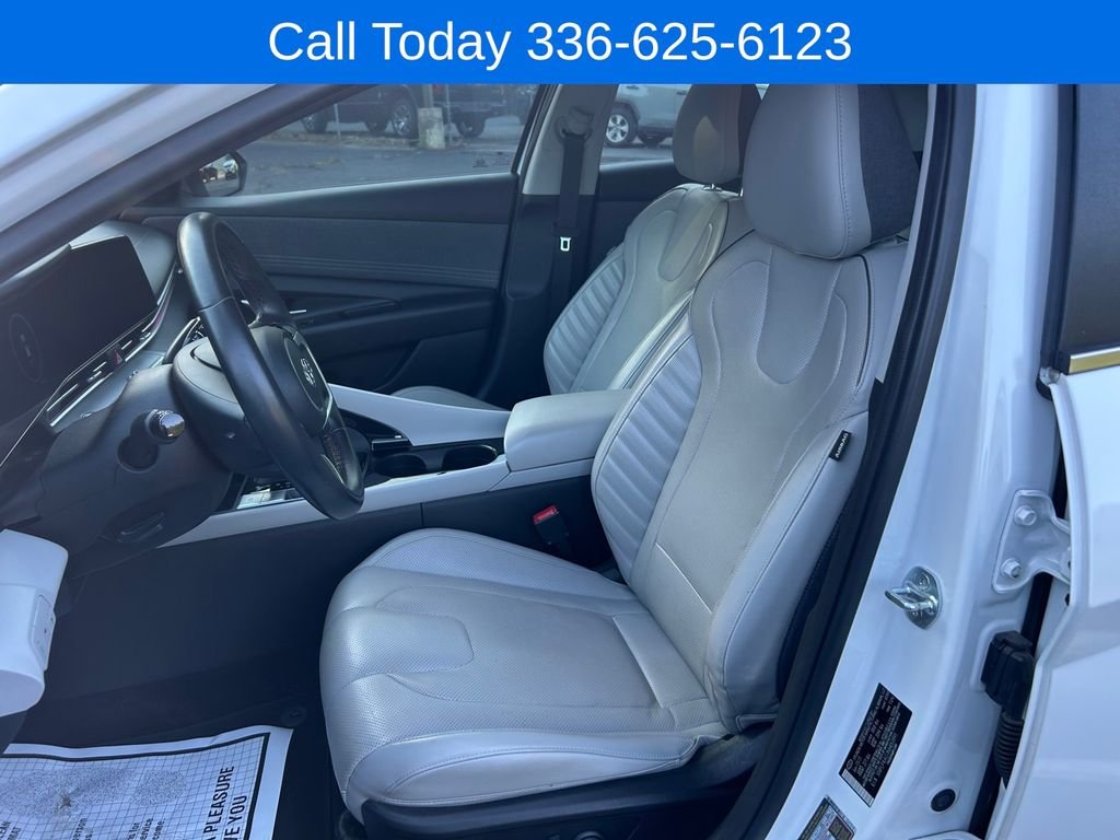 Used 2022 Gray Hyundai Limited image 13