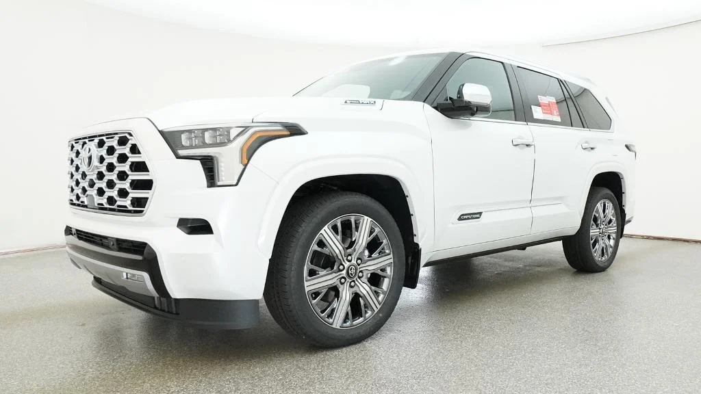 New 2026 Wind Chill Pearl Toyota Capstone image 6