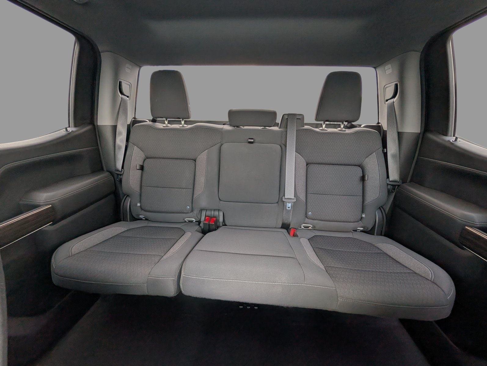 Used 2021 Silver Ice Metallic Chevrolet RST image 14