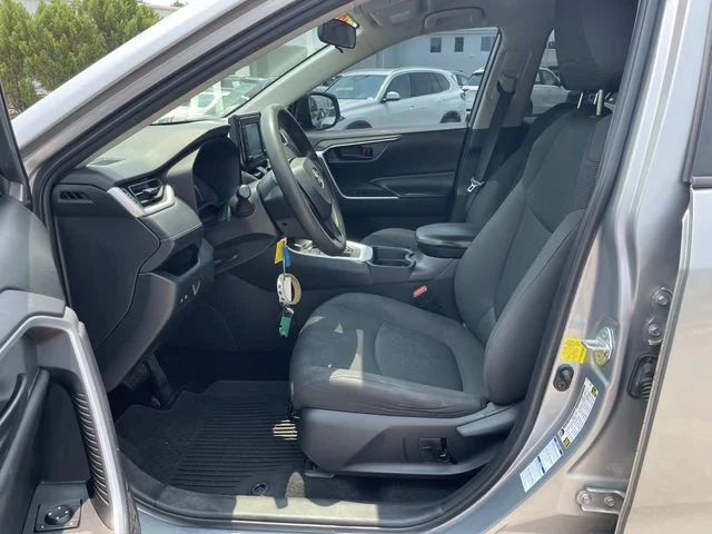 Used 2020 Silver Toyota LE image 14