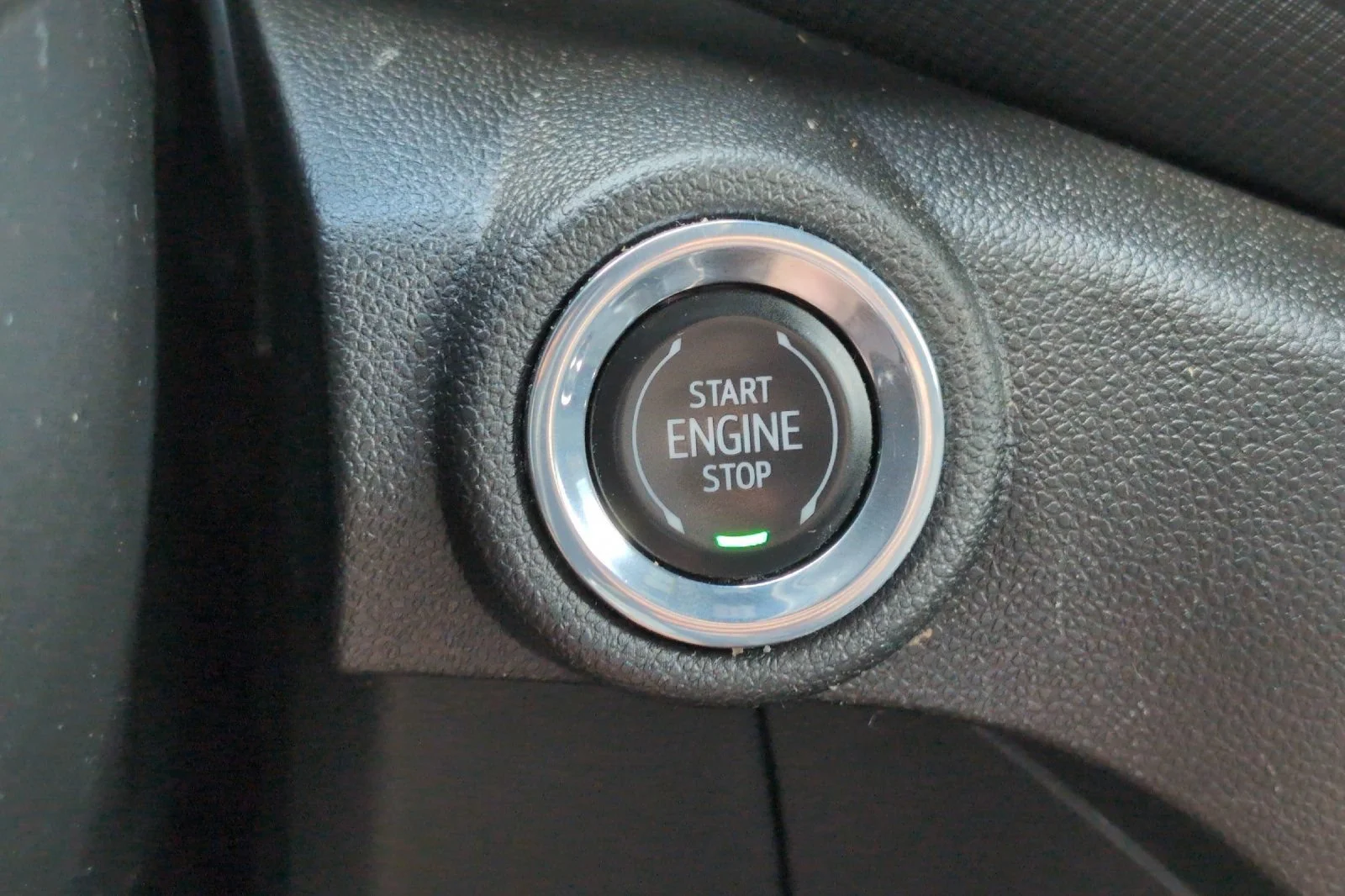 Used 2023 STERLING GRAY METALLIC Chevrolet ACTIV image 23
