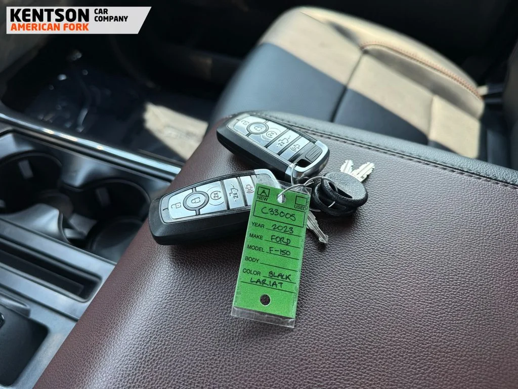 Used 2023 Black Ford Lariat image 41