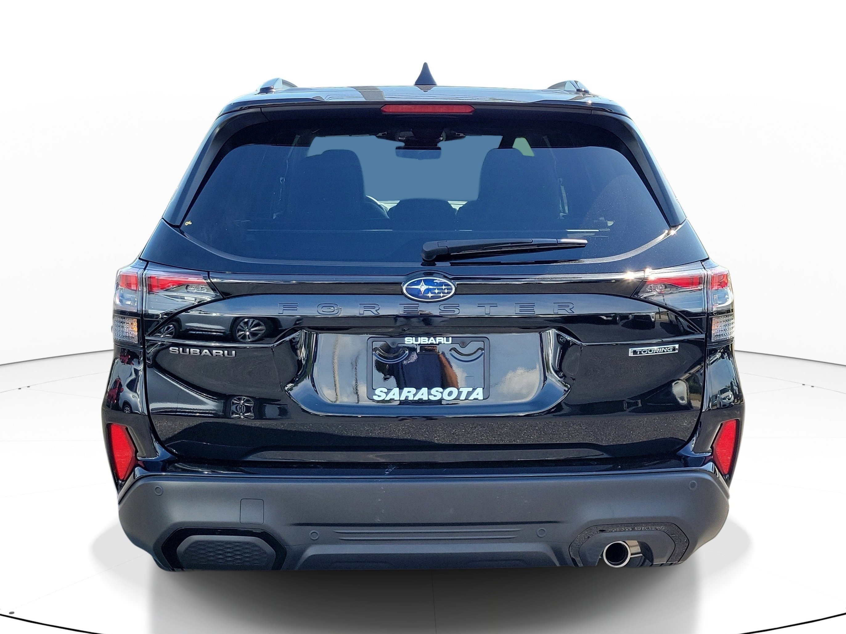 Used 2025 Crystal Black Silica Subaru Touring image 4