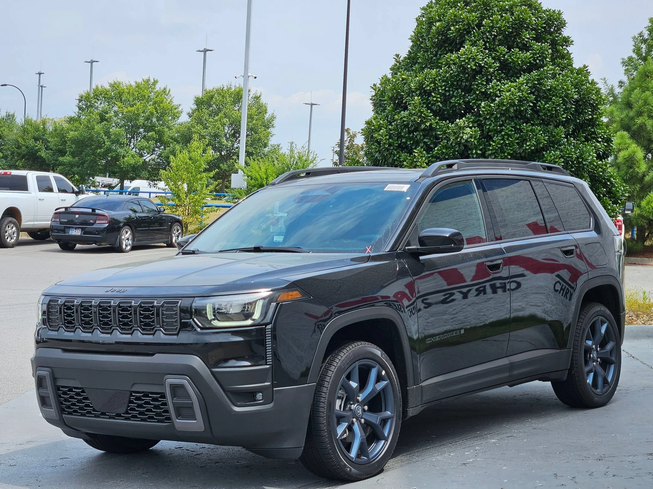 New 2026 Diamond Black Crystal Pearlcoat Jeep 85th Anniversary image 3