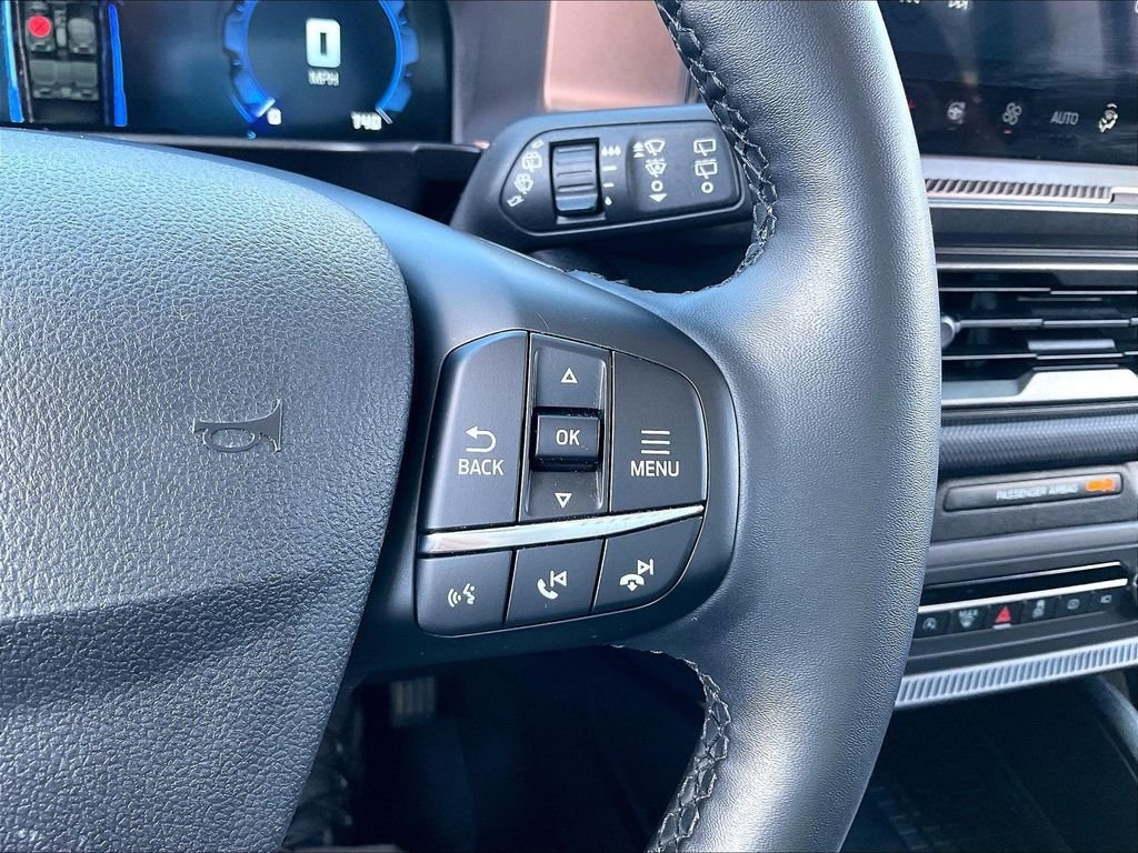 Used 2025 White Ford Outer Banks image 22