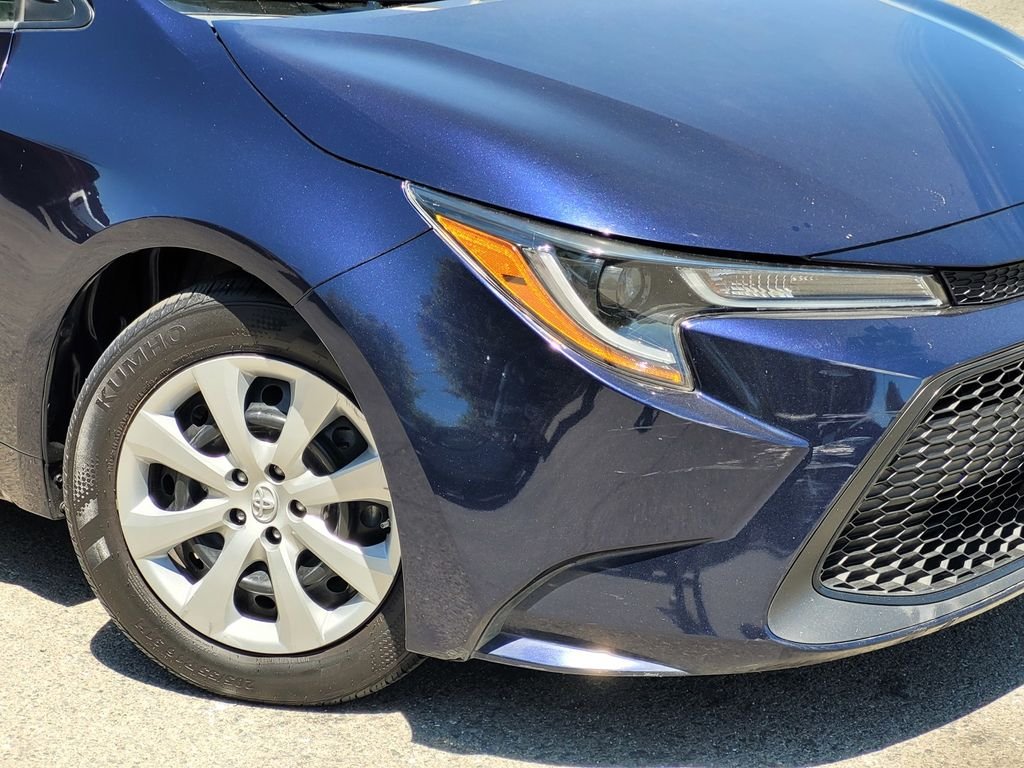 Used 2021 Blue Toyota LE image 9