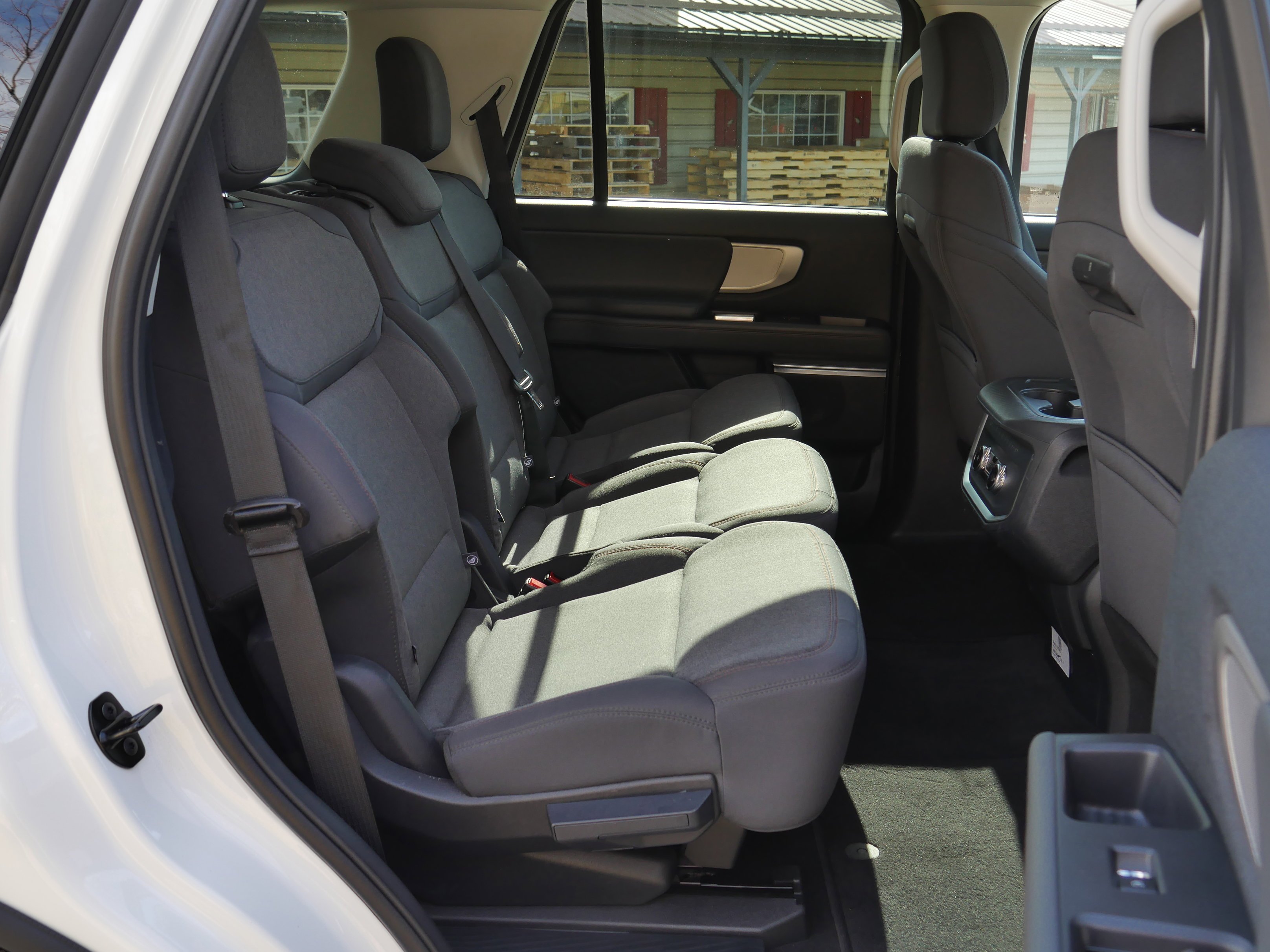Certified Used 2025 Star White Ford Active image 29