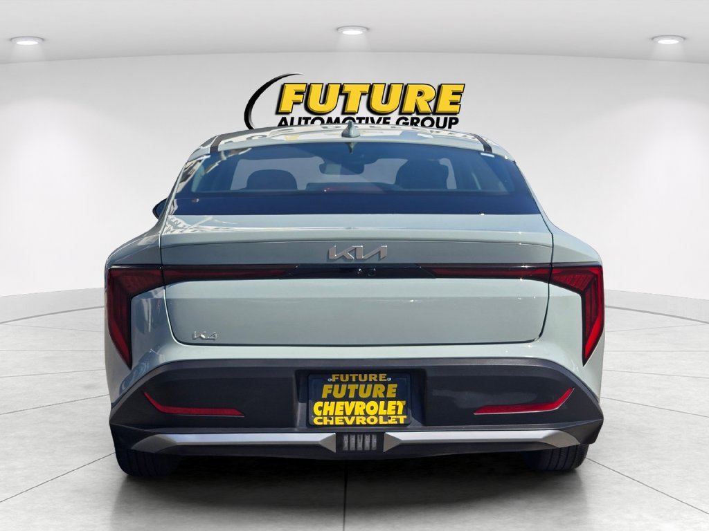 Used 2025 Gray Kia LXS image 5
