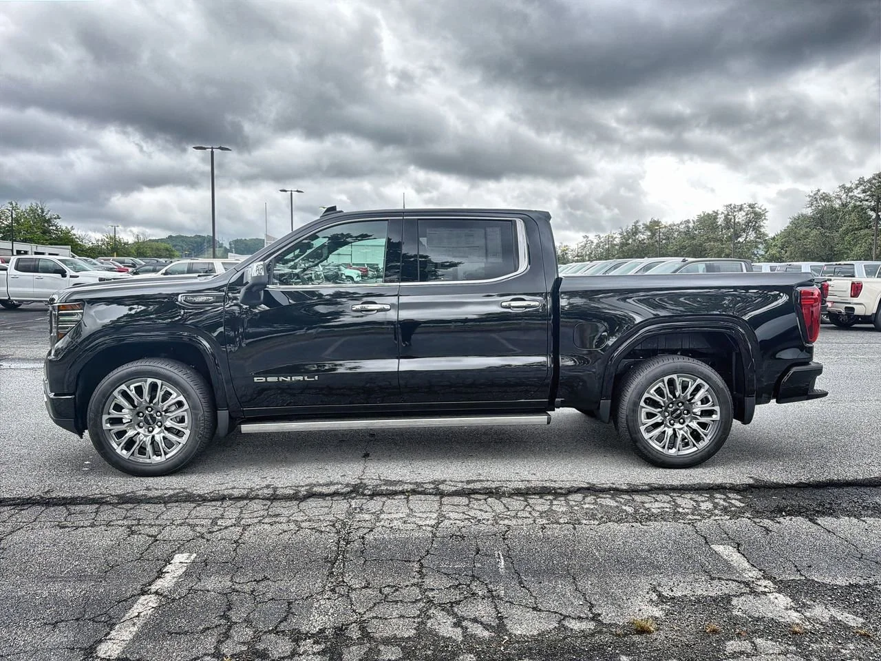 New 2026 Onyx Black GMC Denali Ultimate image 5