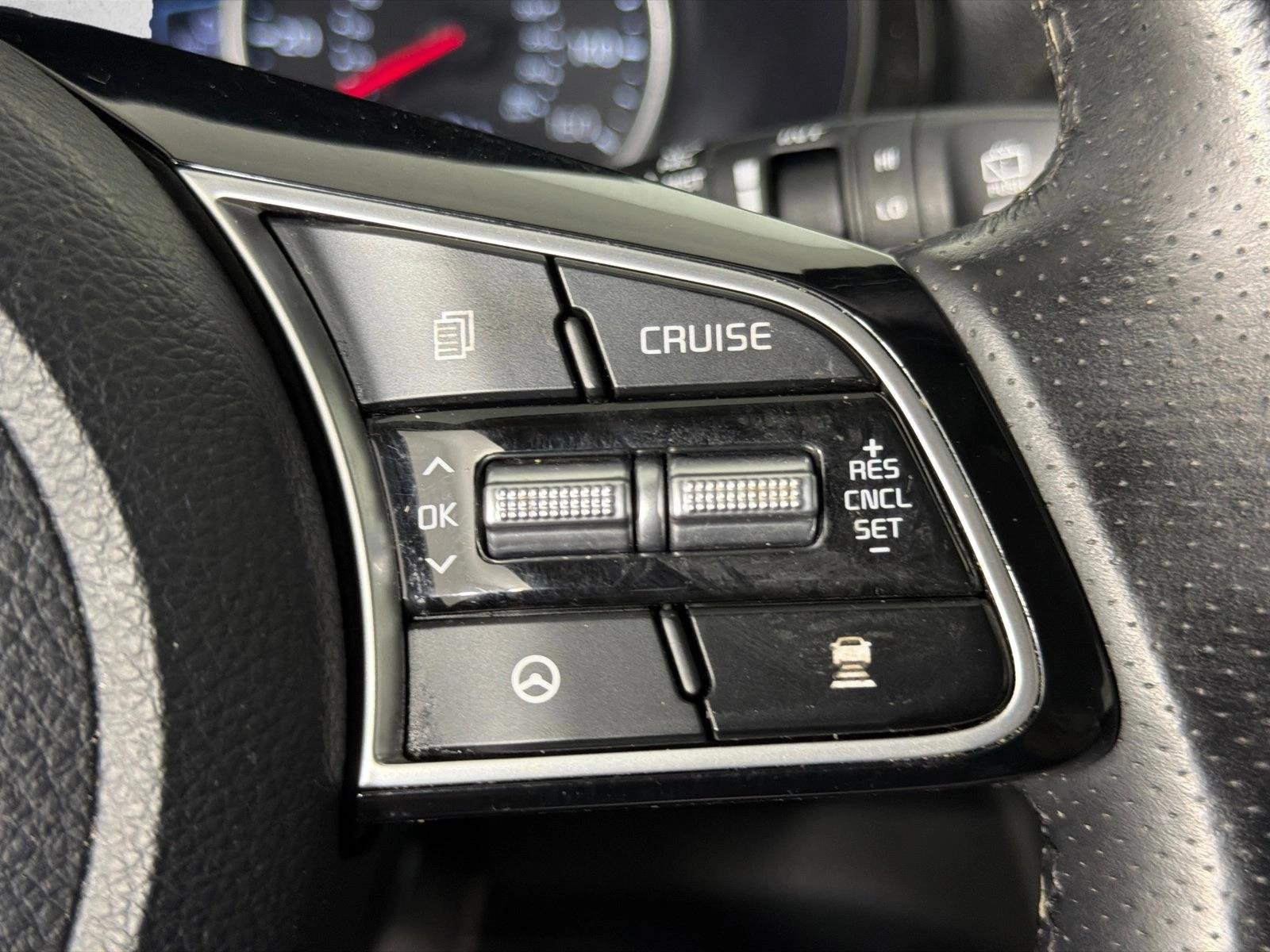 Used 2022 Dark Ocean Blue/Black Roof Kia SX image 26