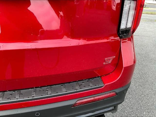 New 2026 Rapid Red Metallic Tinted Clearcoat Ford ST image 45