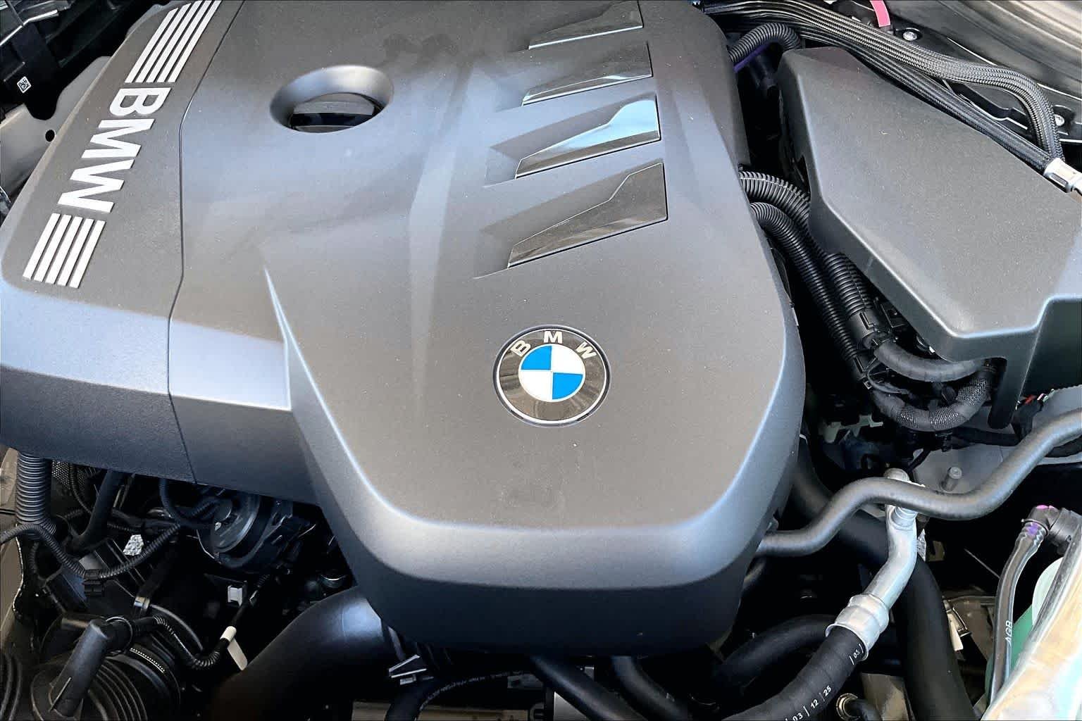 New 2026 Dune Grey Metallic BMW 30 xDrive image 17