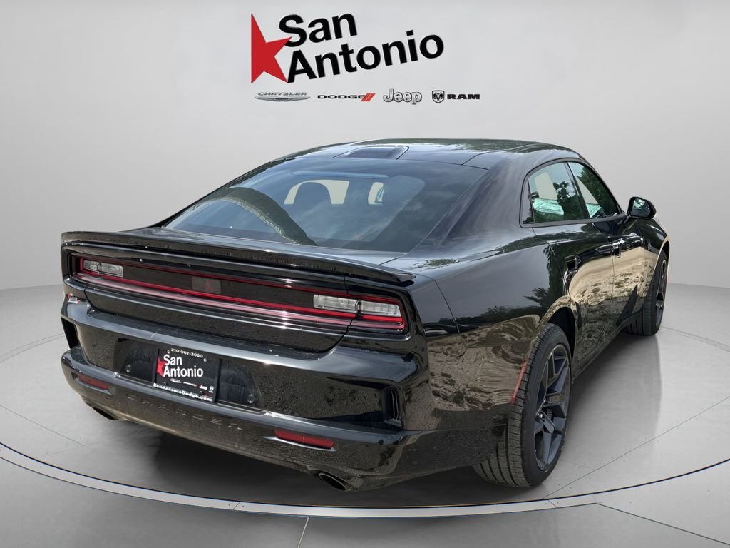 New 2026 Diamond Black Crystal Pearlcoat Dodge Scat Pack image 7