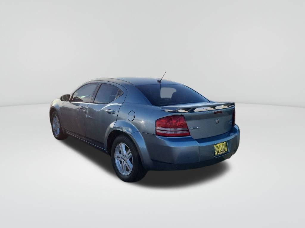 2010 Dodge Avenger R/T photo 3