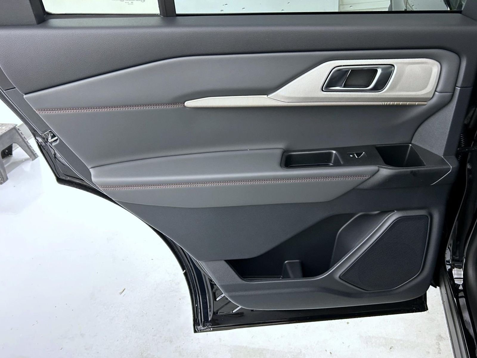 New 2026 Agate Black Metallic Ford Active image 22