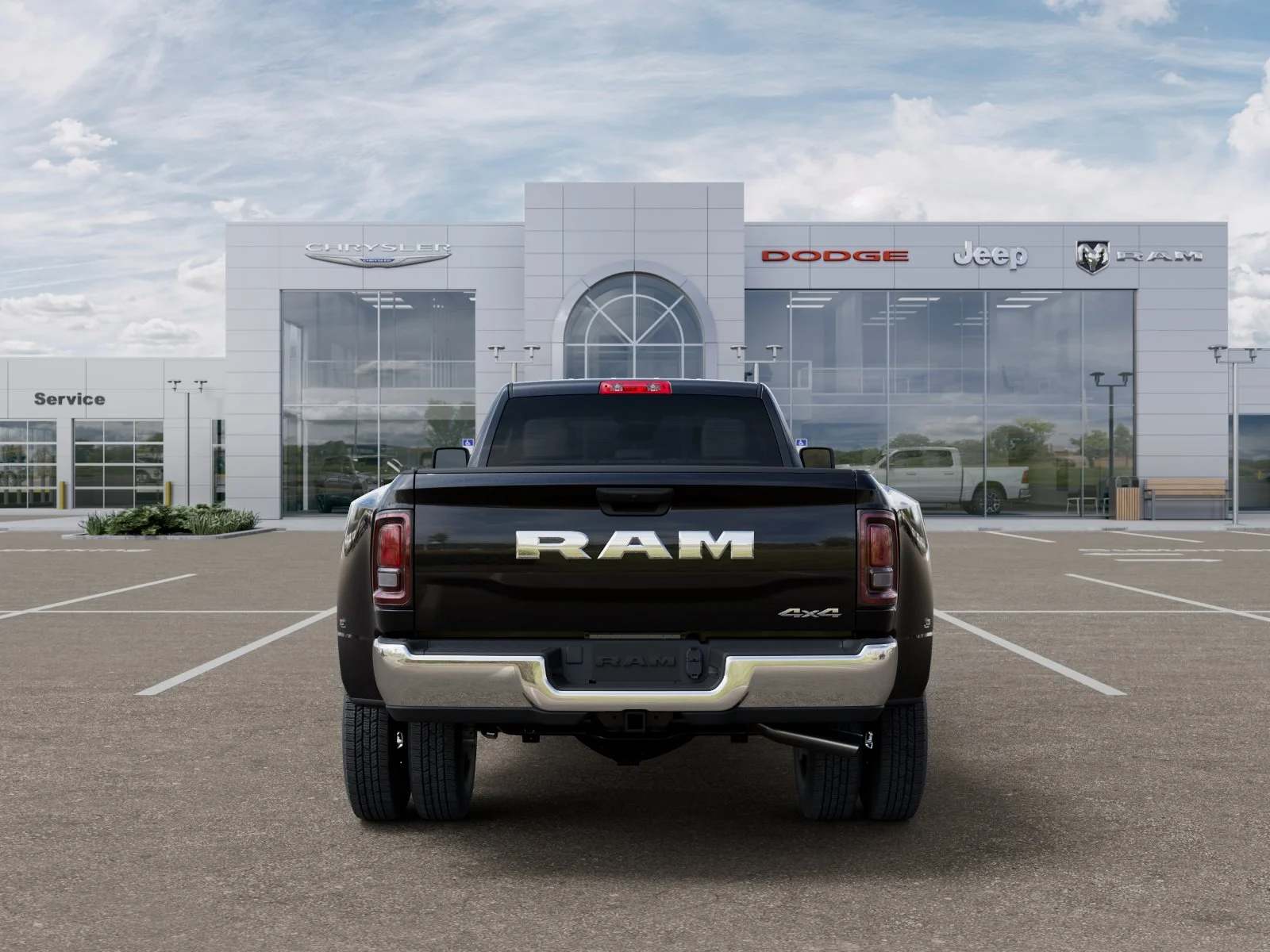 New 2026 Diamond Black Crystal Pearl-Coat Exterior Paint RAM Tradesman image 37