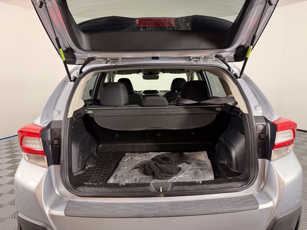 Used 2018 Silver Subaru 2.0i Premium image 12