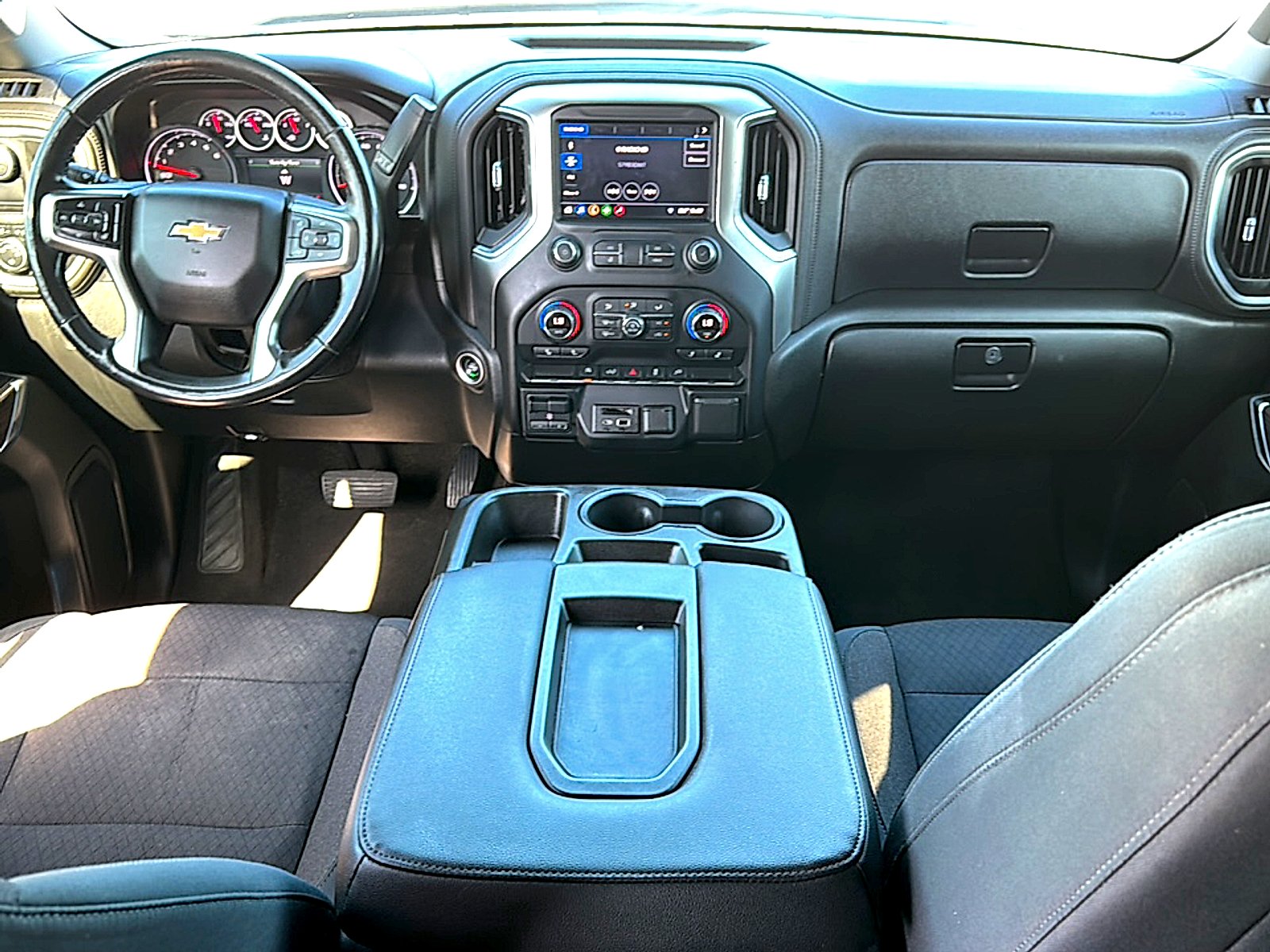 Used 2019 HAVANA BROWN METALLIC Chevrolet LT image 20