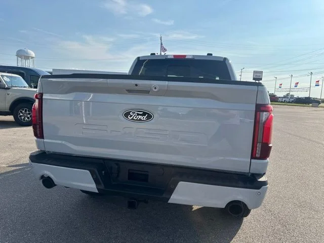 New 2026 Avalanche Ford Lariat® image 24