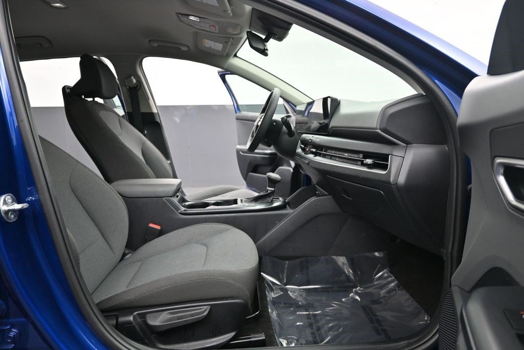 Used 2025 Deep Sea Blue Kia LXS image 18
