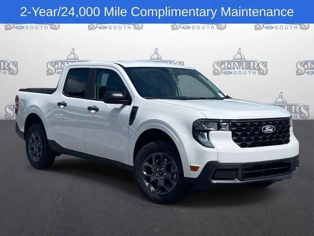 New 2026 White Ford XLT image 1