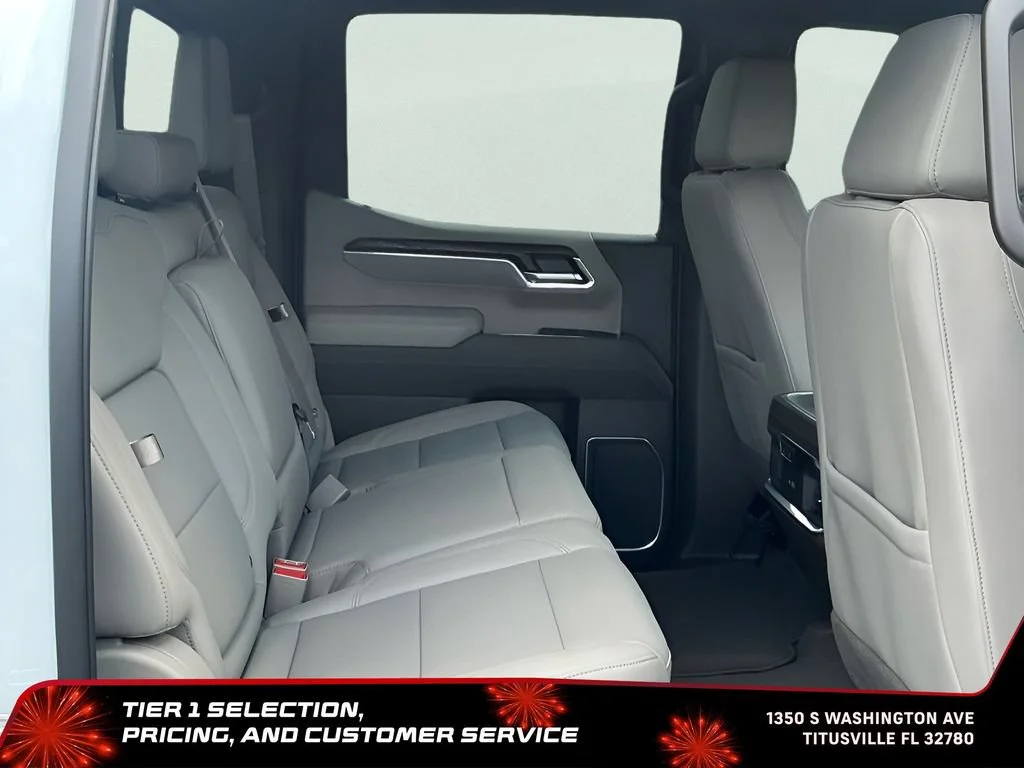 New 2026 Glacier White Tricoat GMC SLT image 19