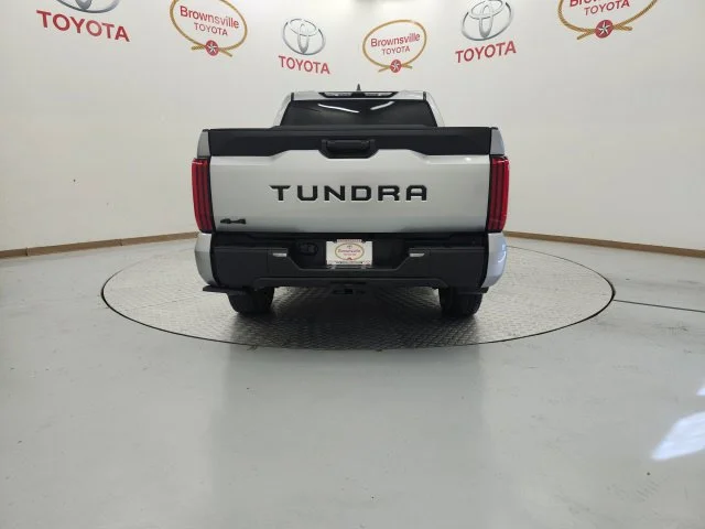 Used 2025 Silver Toyota SR5 image 7