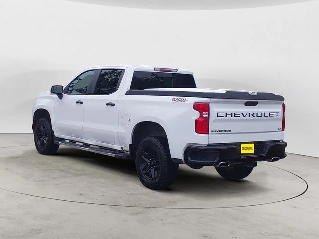 Used 2021 White Chevrolet LT Trail Boss image 3