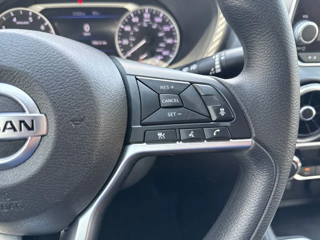 Used 2023 White Nissan SV image 31