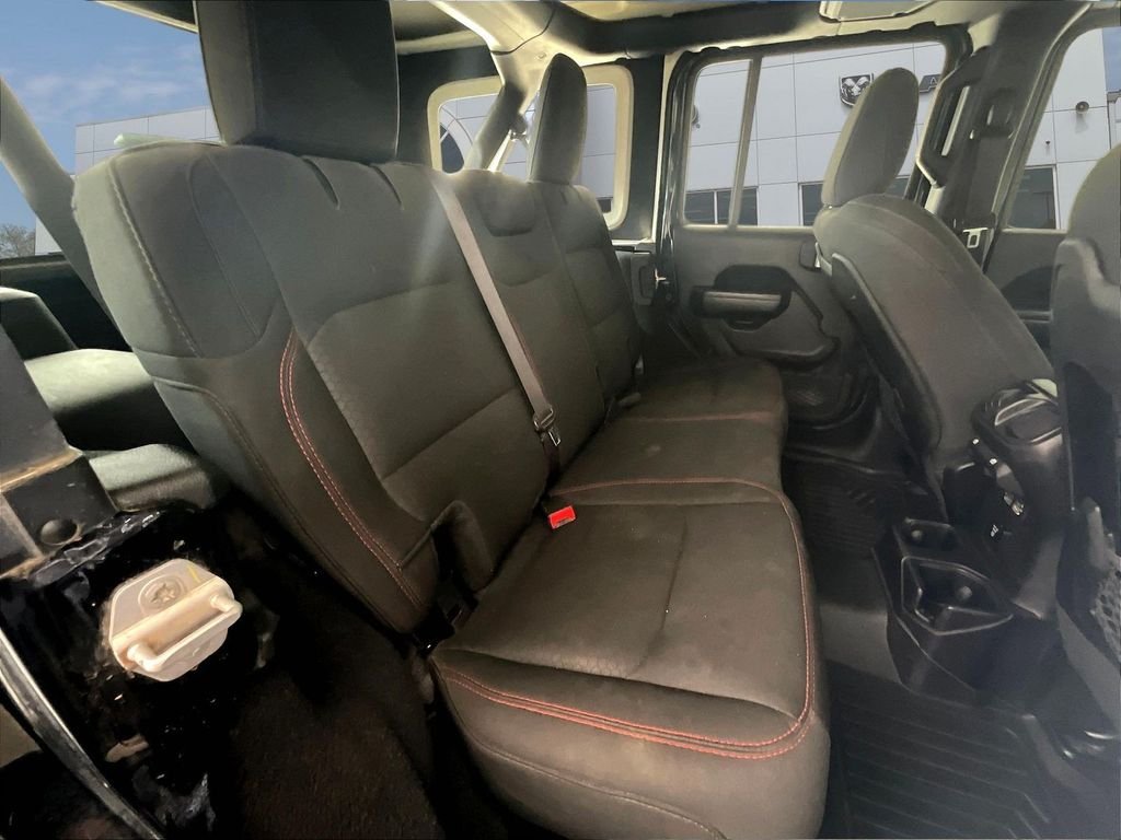 Used 2021 Black Jeep Unlimited Rubicon image 27