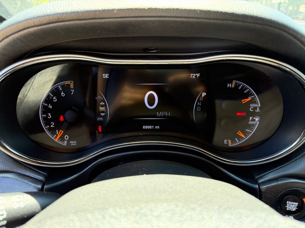 Used 2018 Sangria Metallic Clearcoat Jeep Overland image 31