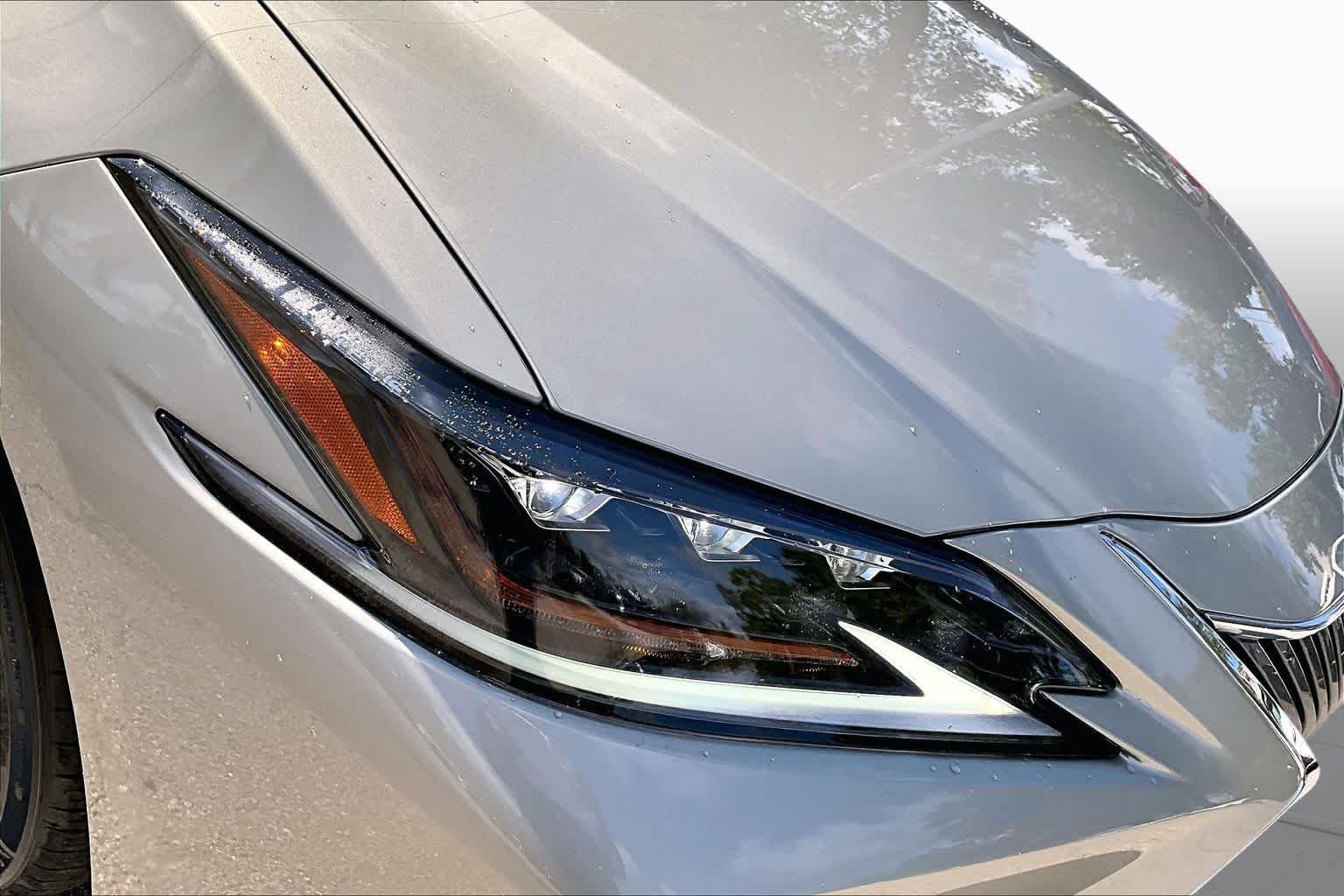 Used 2021 Moonbeam Beige Metallic Lexus Ultra Luxury image 28