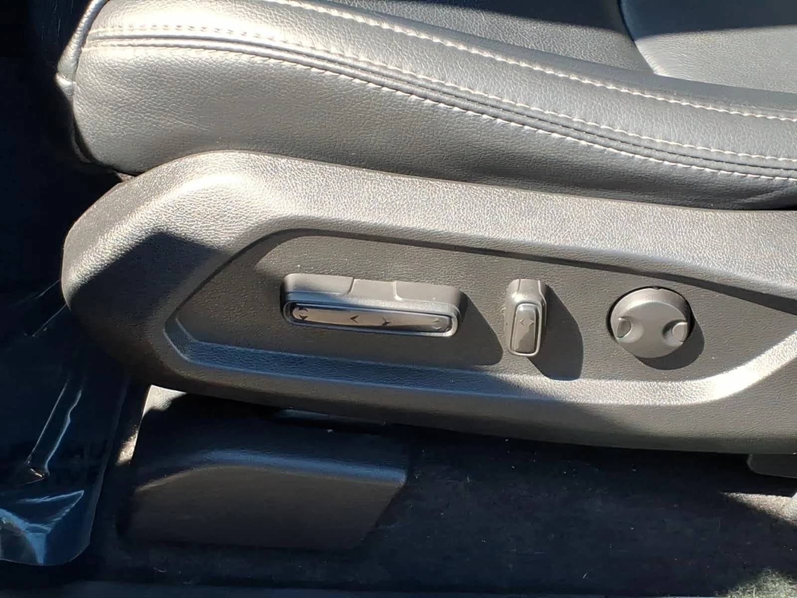 2024 Honda Pilot Touring - Photo 17