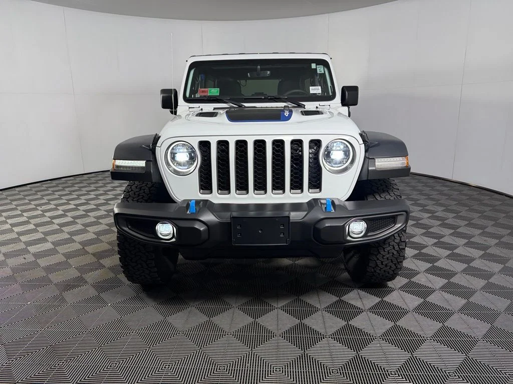 Certified Used 2023 White Jeep Rubicon 4xe image 2