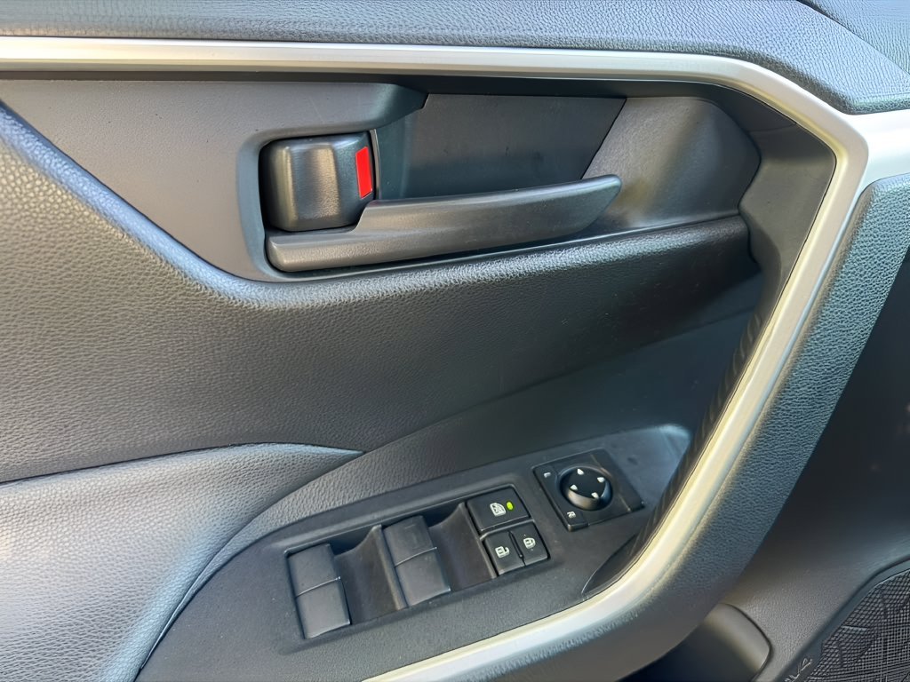 Used 2021 Red Toyota SE image 12