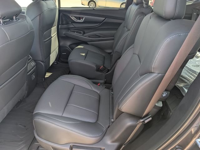 New 2026 MAGNETITE GRAY METALLIC Subaru Limited 7-Passenger image 19