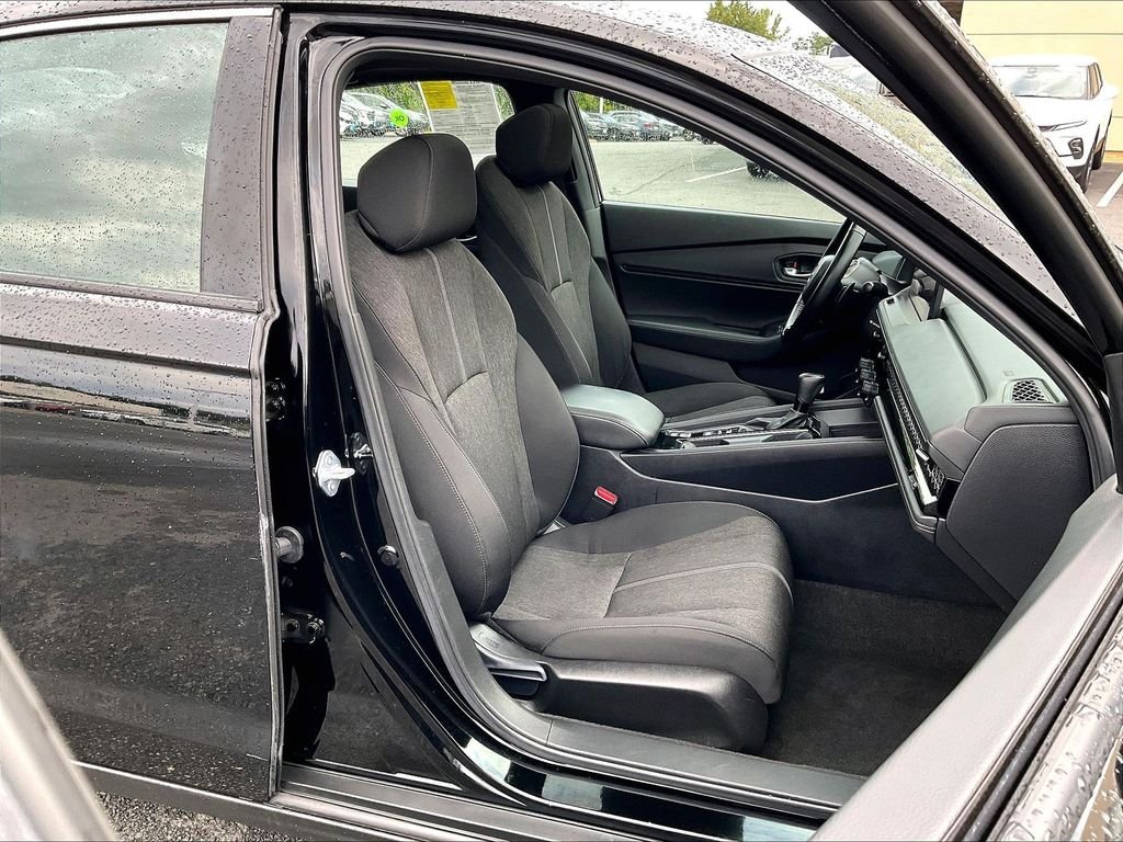 Used 2025 Black Honda Sport image 11