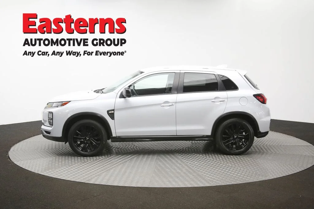 Used 2023 White Mitsubishi 2.0 LE image 60