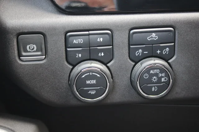 Used 2025 Red Chevrolet RST image 18